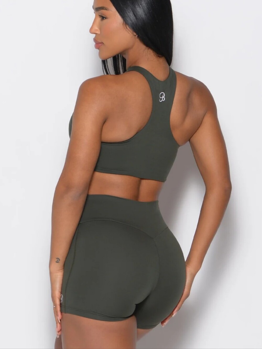 Bombshell Sportswear Set - Picture 2 of 7